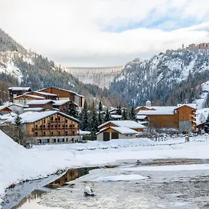 **** Hotel Tetras Frankreich