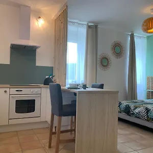  Apartment Le Chemin Des Pouzes Frankreich