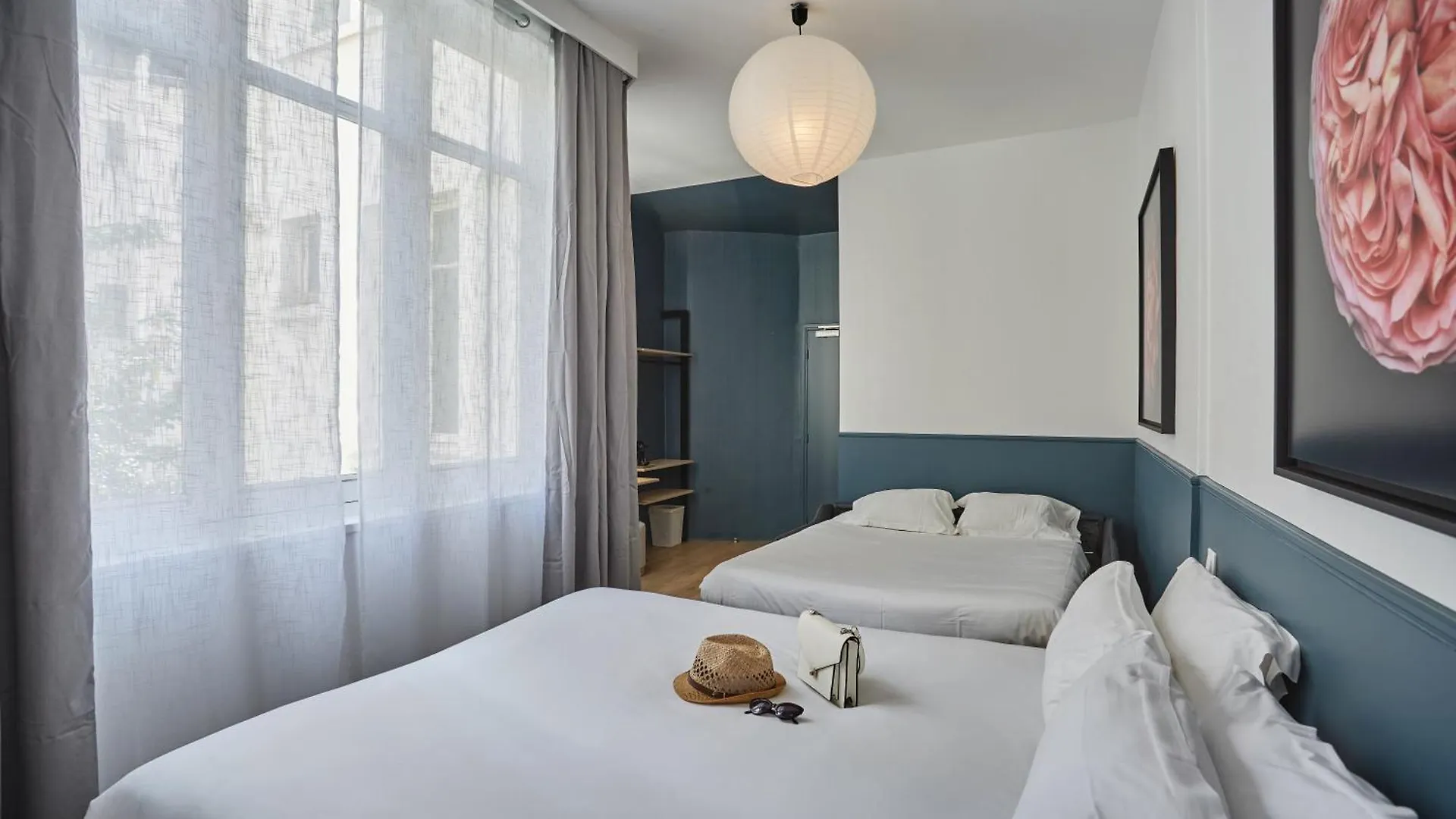 Hotel Beauquartier Montmartre Paris