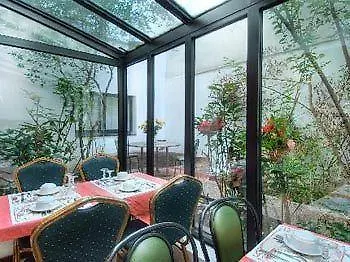 Hotel Beauquartier Montmartre Paris 3*,